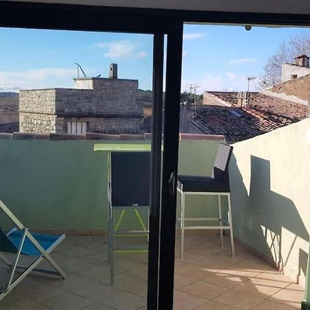 Duplex De Charme Avec Terrasse Au Coeur Du Village Lorgues Exteriér fotografie